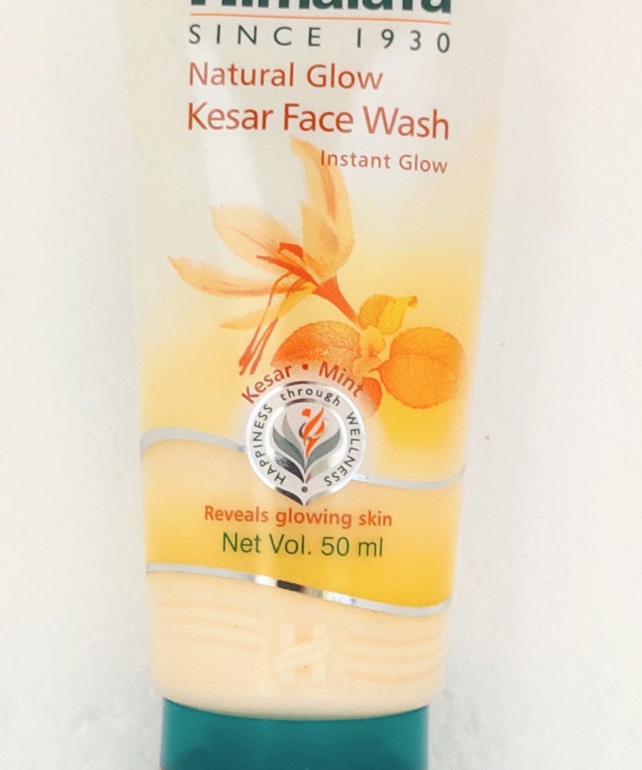 Himalaya natural glow kesar facewash 50ml -  Himalaya - Medizzo.com