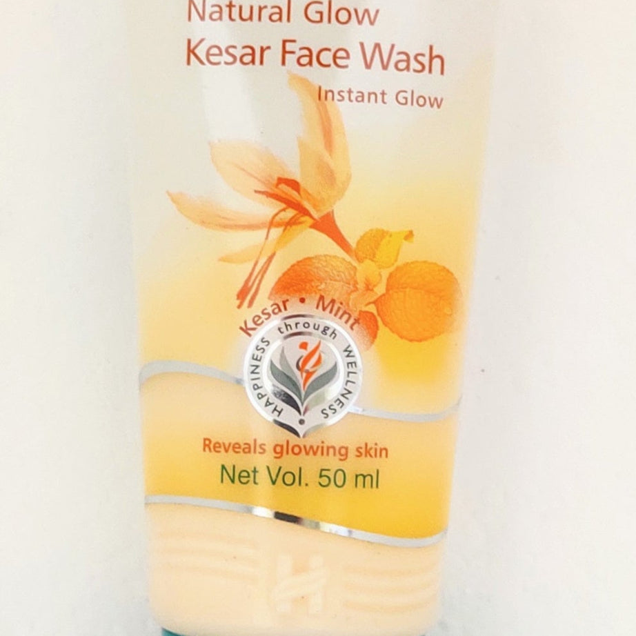 Himalaya natural glow kesar facewash 50ml -  Himalaya - Medizzo.com