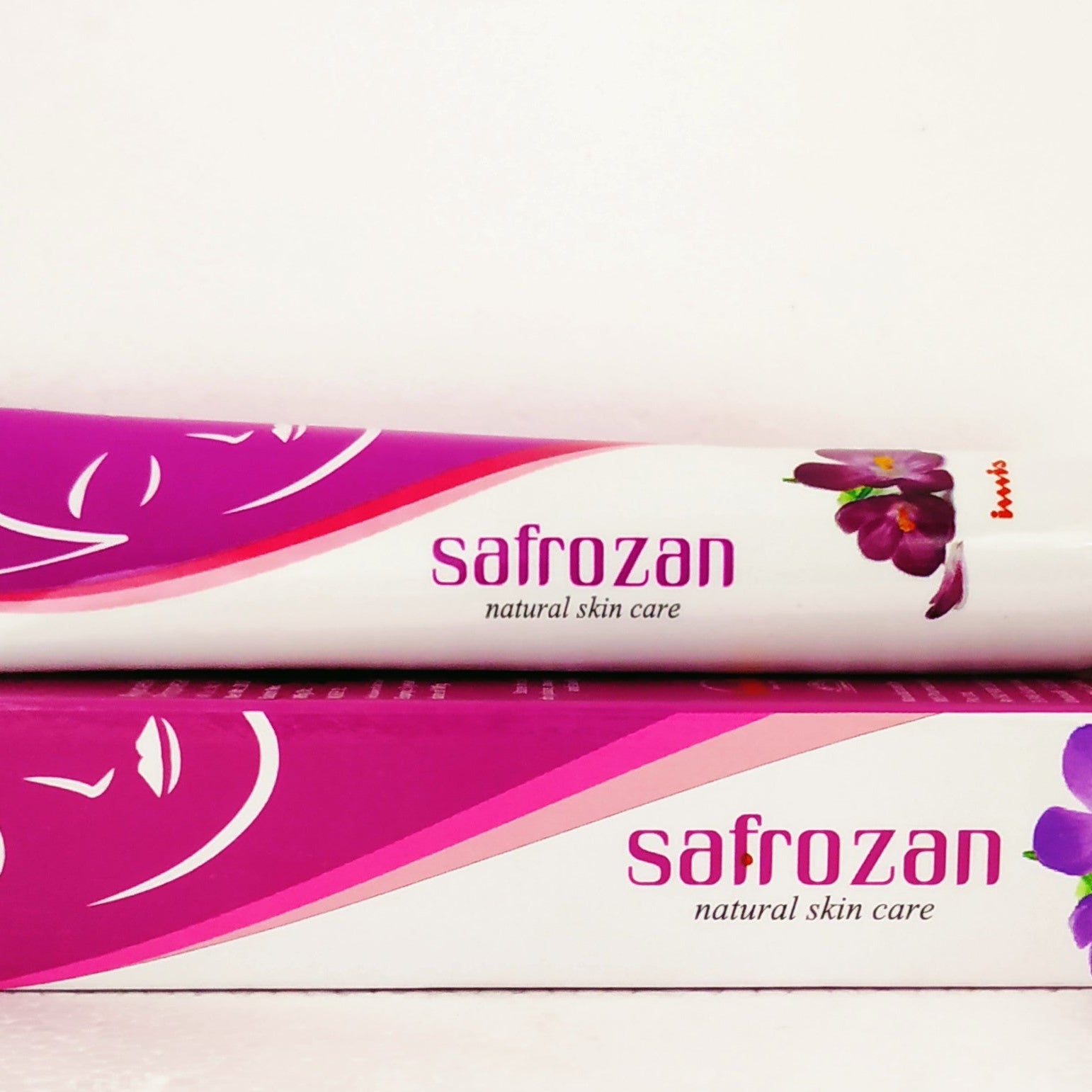 Saffrozan cream 20gm -  Imis Ayurveda - Medizzo.com
